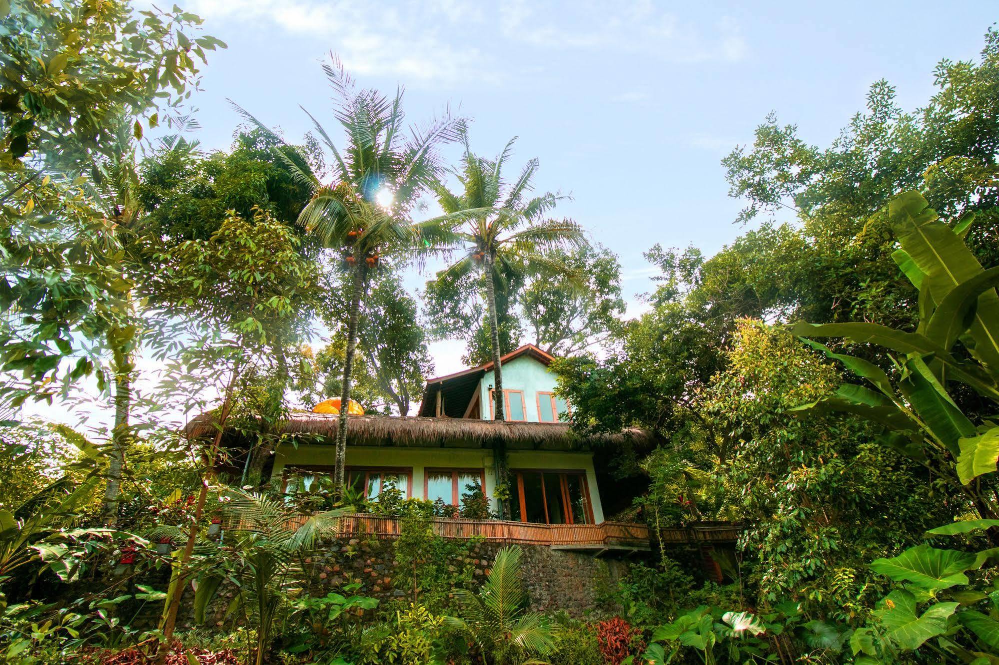 Indo Rumah Zengarden Buleleng  Luaran gambar