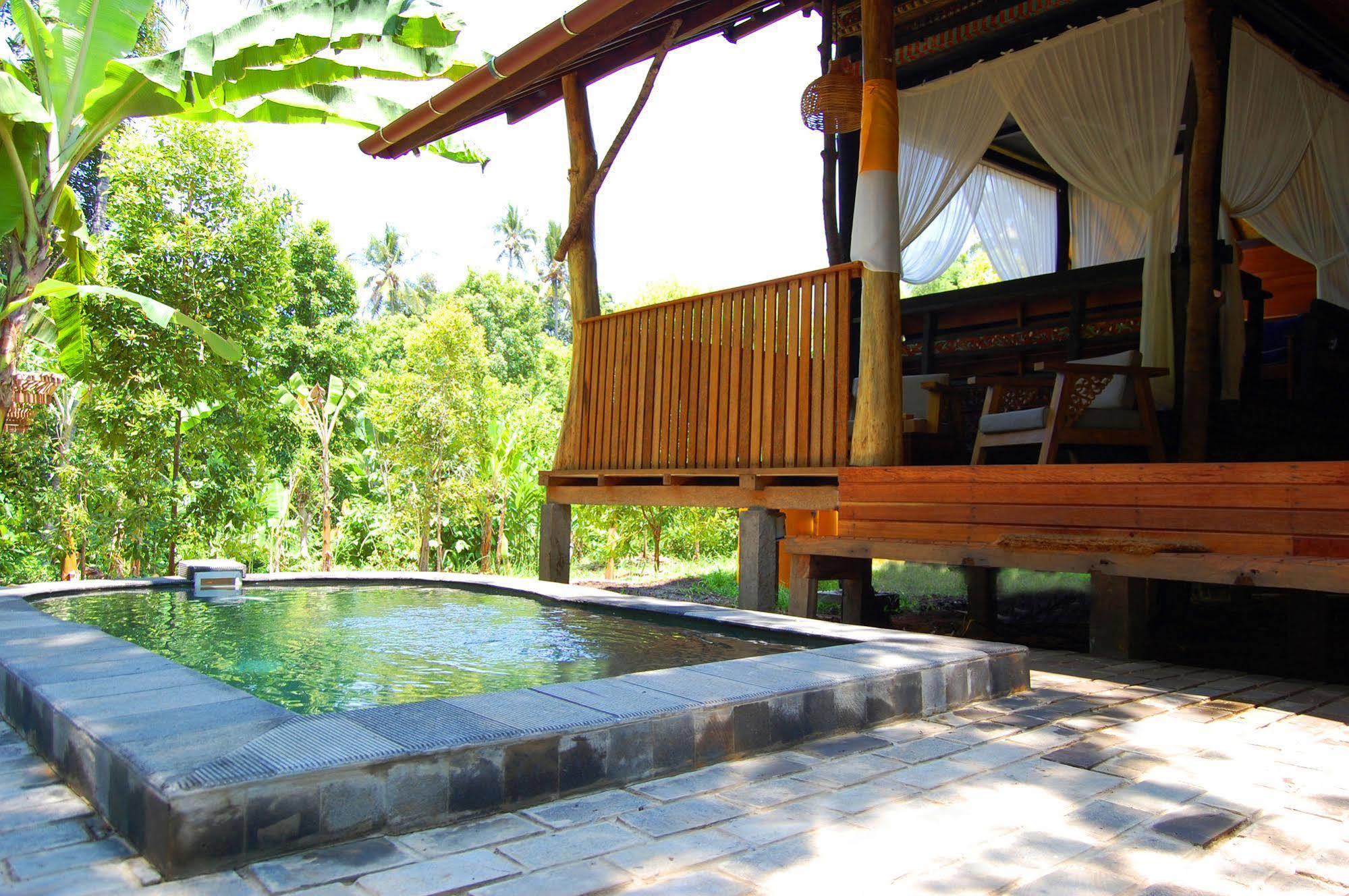 Indo Rumah Zengarden Buleleng  Luaran gambar