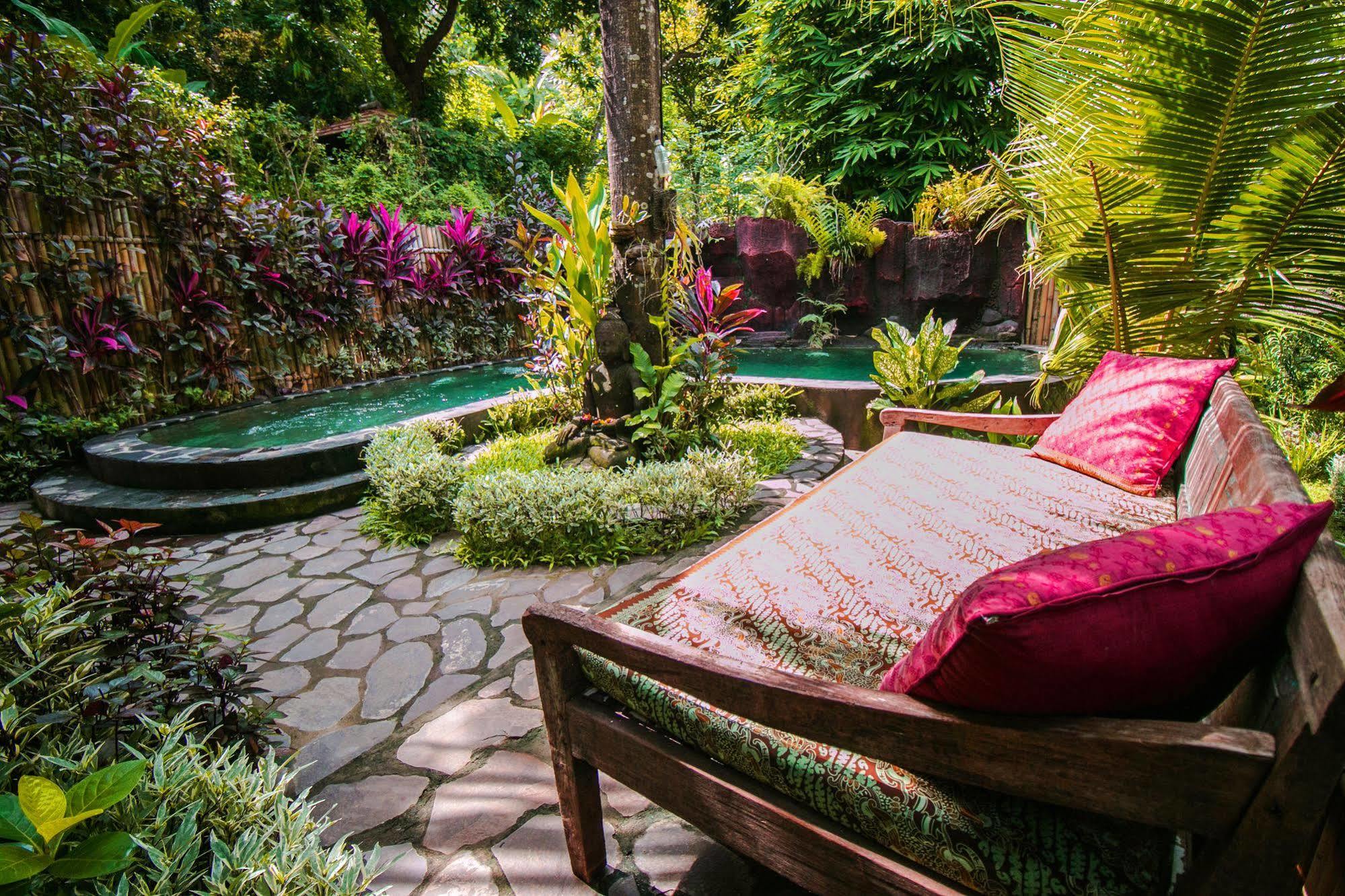 Indo Rumah Zengarden Buleleng  Luaran gambar
