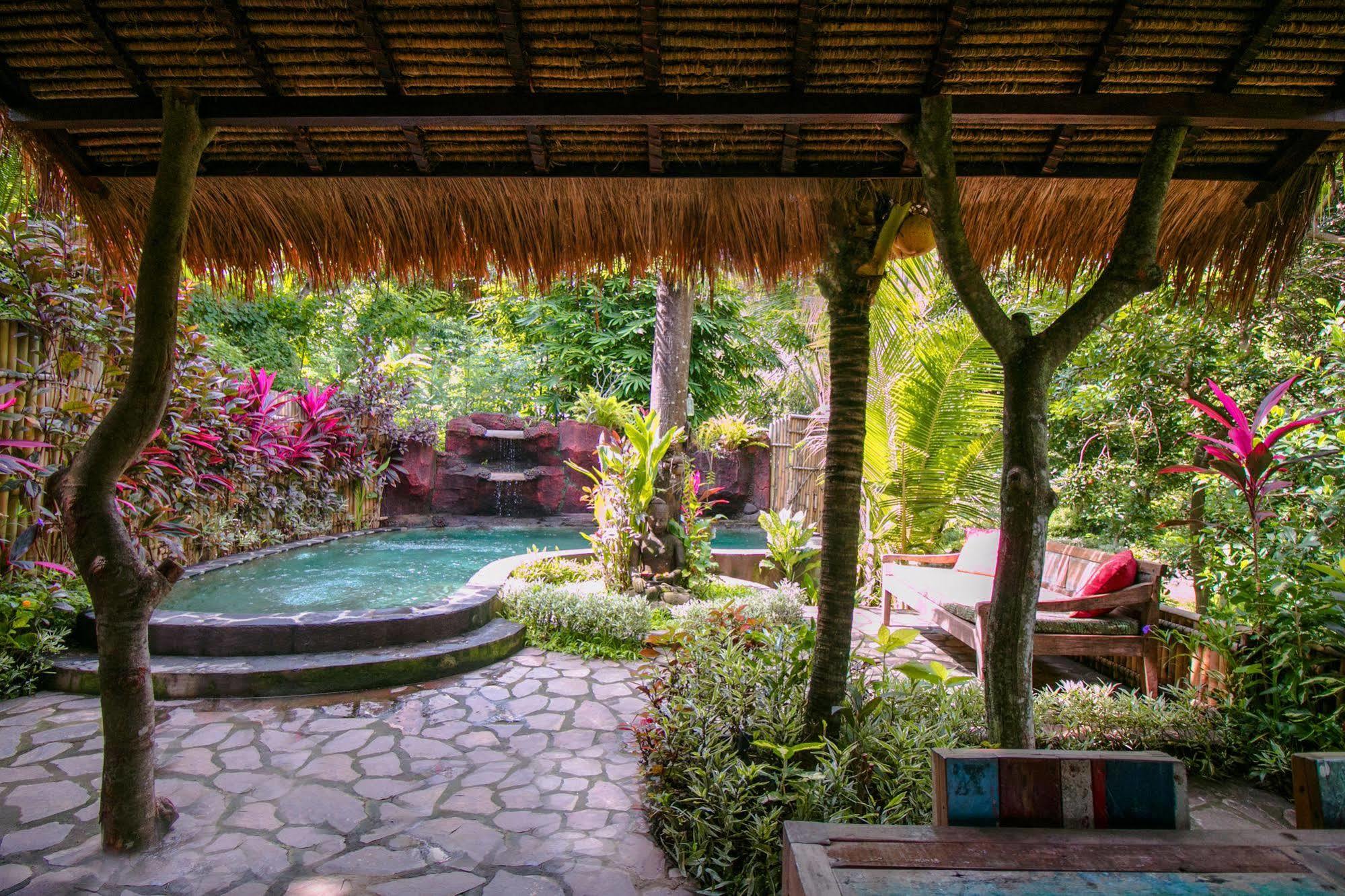Indo Rumah Zengarden Buleleng  Luaran gambar